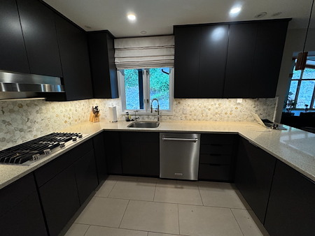 Affordable Cabinet Refacing in Basking Ridge NJ: Upgrade to Shaker Style Cabinets